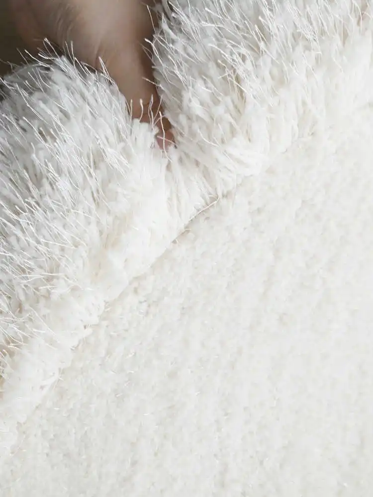 سجادة تشفير سميكة للشعر الطويل للفتيات ، سجادة بجانب السرير بلون واحد ، سجادة نافذة غرفة بسيطة ، سجادة بيضاوية ، أفخم ، غرفة نوم