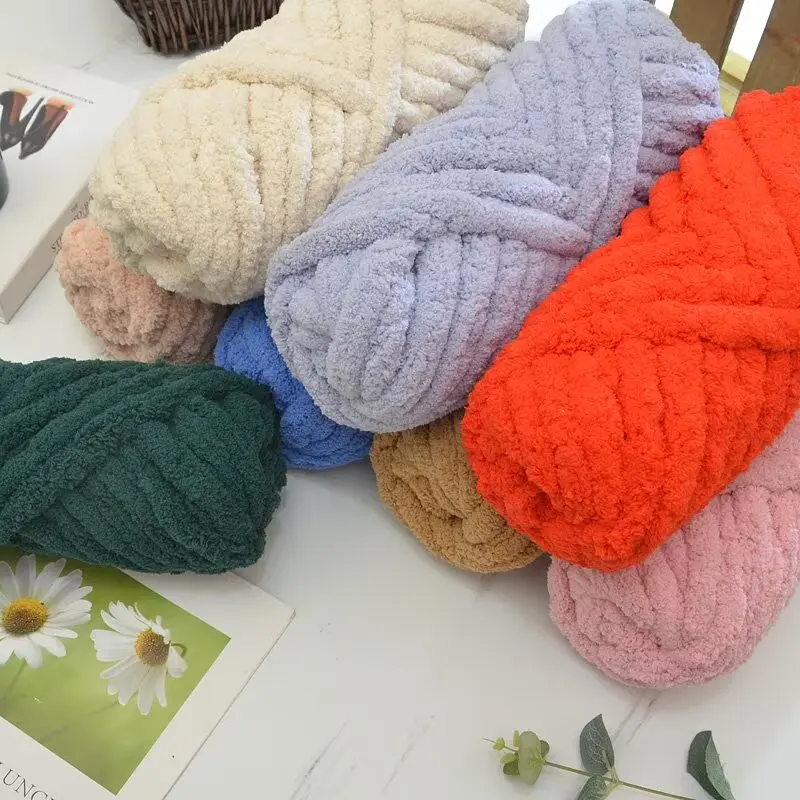 Cat Tail Yarn, Extra Thick Ice Strip Yarn, Chenille Yarn, Yarn Suitable for Finger Knitting, Handmade DIY Knitting Materials, Very Thick Yarn Balls for Hand Knitting Blankets, Carpets, Cushions, Scarves, Hats, Cat Nests, Pet Nests, Hairbands, Soft and Extra Thick Yarn view 5