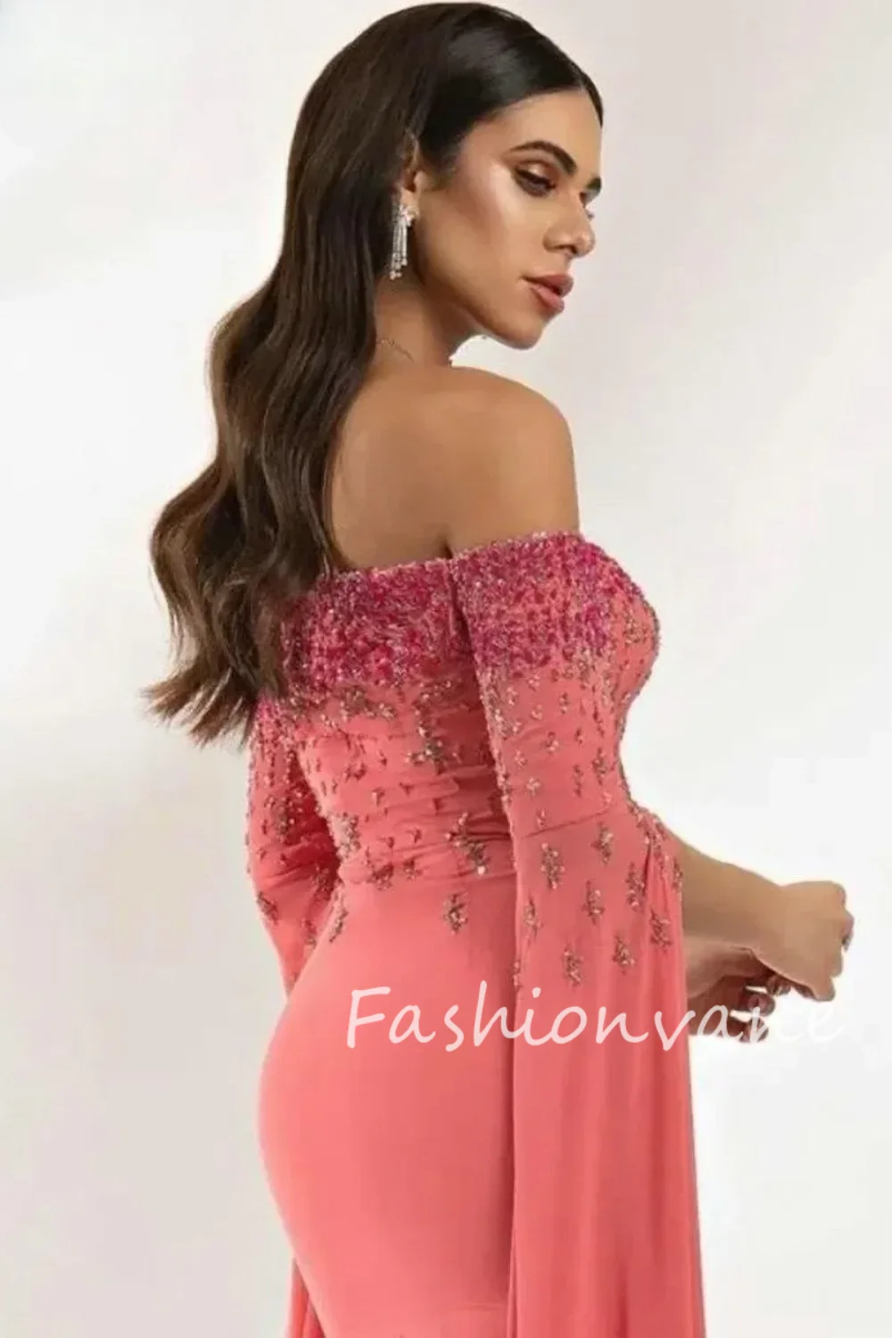 Fashionvane 2024 Customized Customized Sheath Off Shoulder Half Sleeves Sequins Beaded Ribbons Elegant Wedding Guest Cocktail