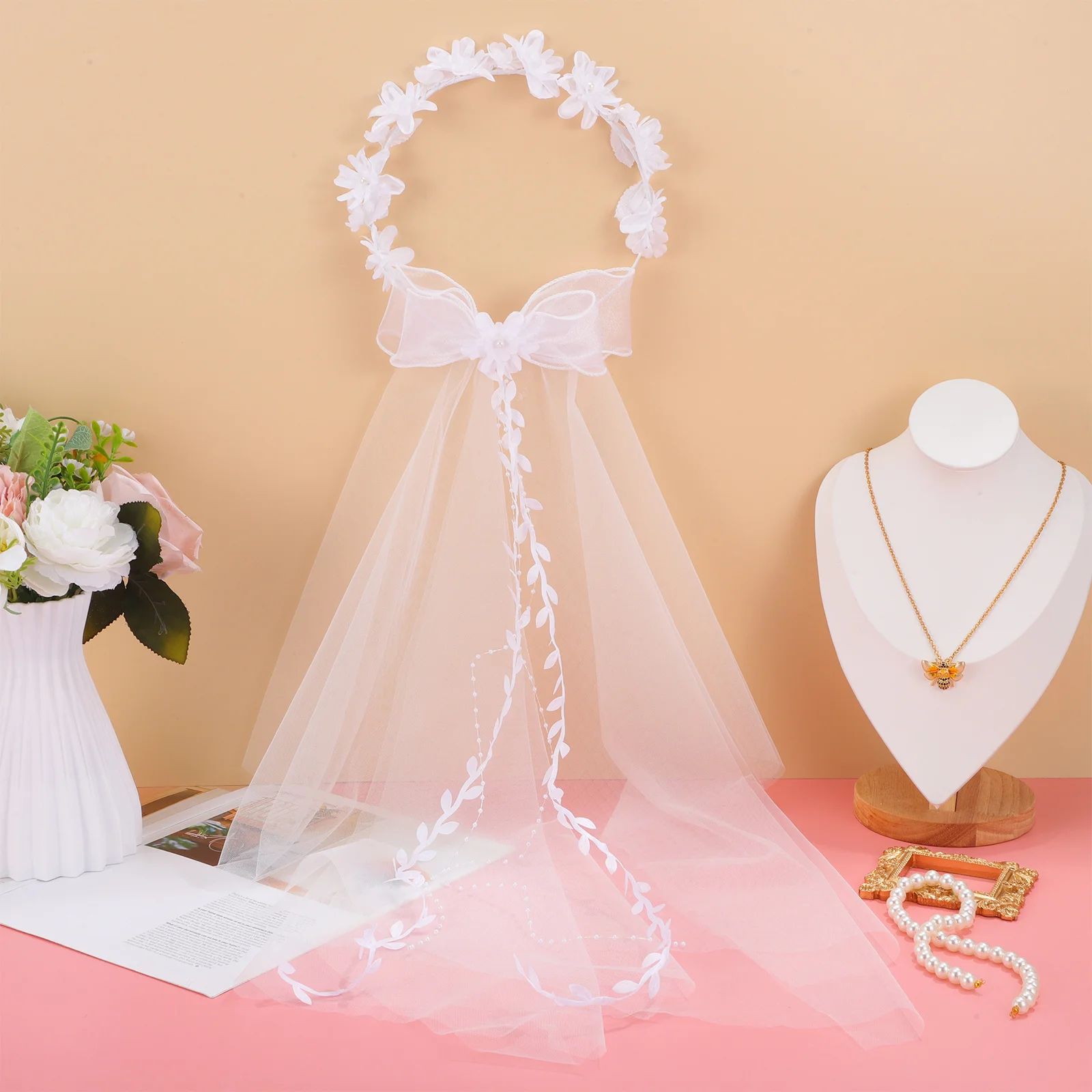 

Bridal Flower Crown Headband Veil Artificial Floral Wedding Accessory Short Veil For Bride Bridesmaid Women Wedding Party Prom