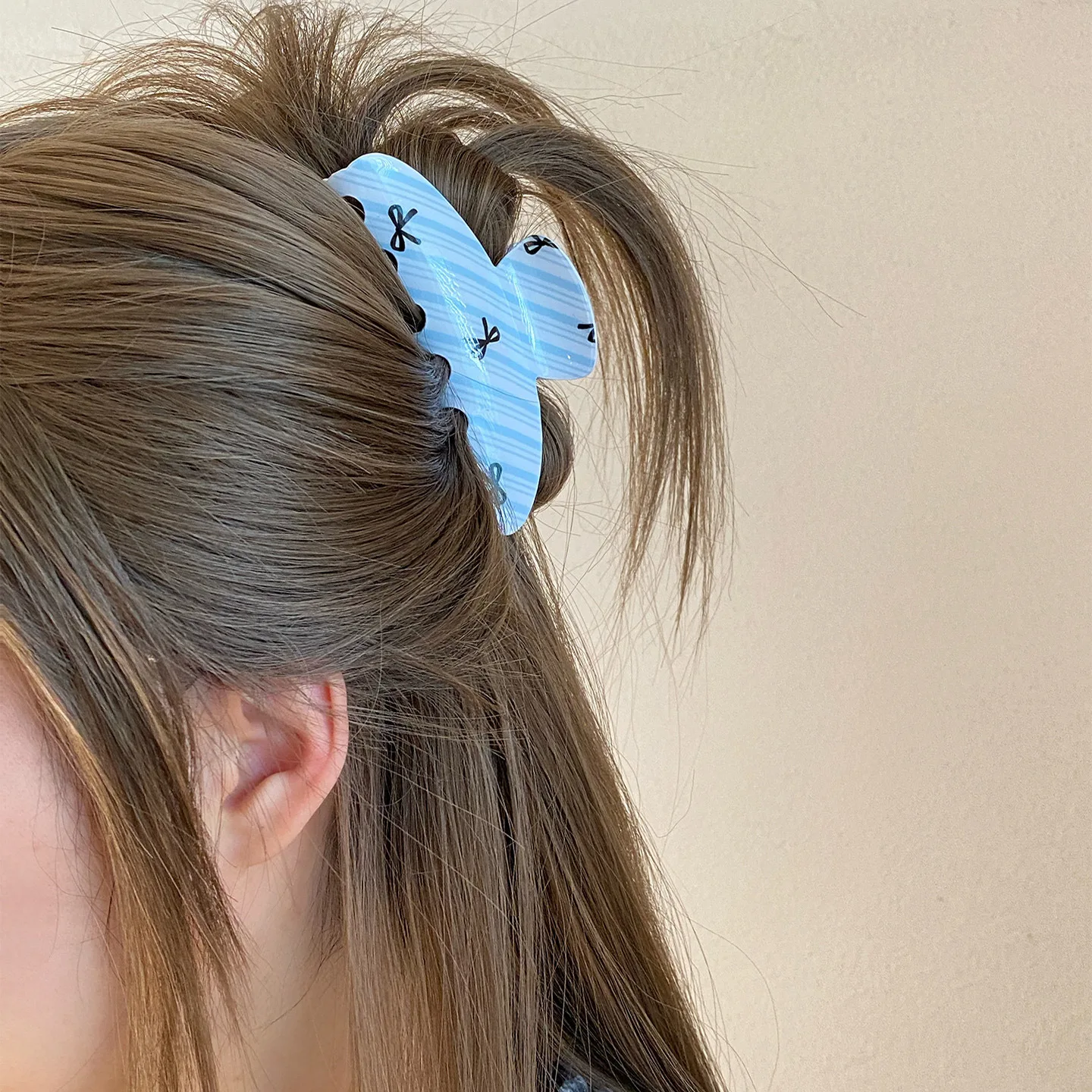 NEUE Blau Weiß Gestreifte Schleife Druck Haar Klaue 11CM Große Acryl Klaue Clips INS Trendy Haar Clips für Frauen mädchen Haar Zubehör