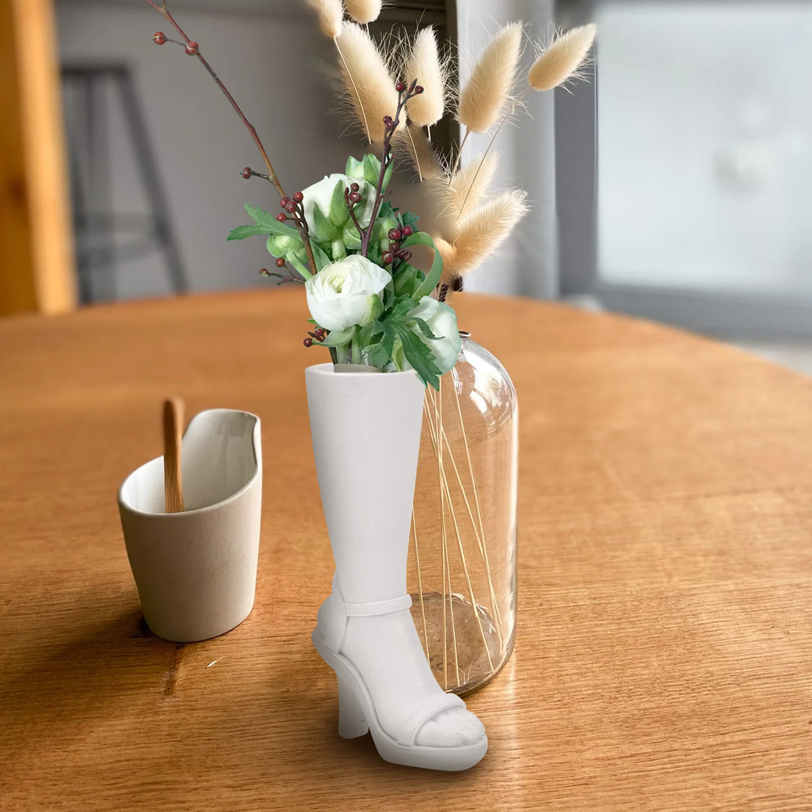 

High-Heeled Shoes Vase Resin Art Creative Flower Container Home Desktop Ornament Decorative Modern Tabletop Vase Long
