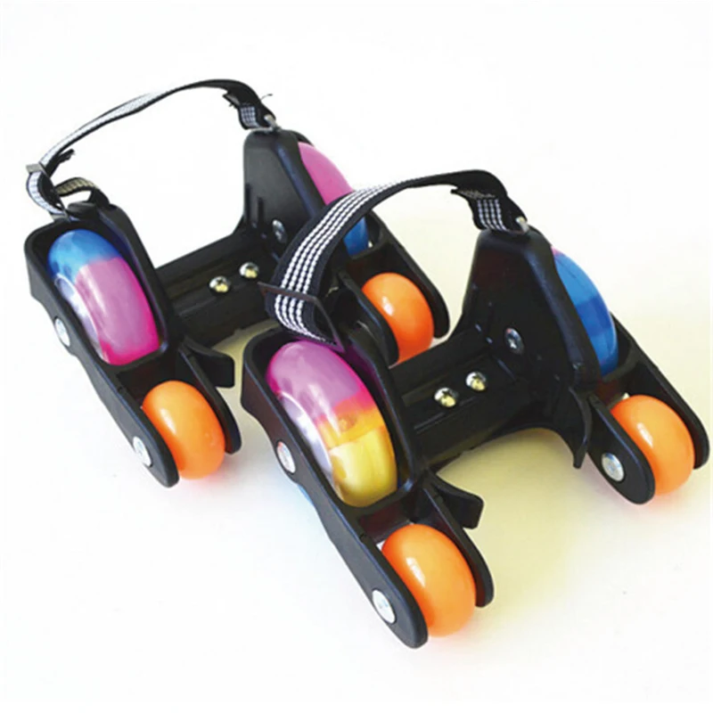 Kids 4-Wheel Reinforced PU Light-Up Roller Skates Luminous Street Glide Sneakers Casual Flashing Roller Shoes For Children