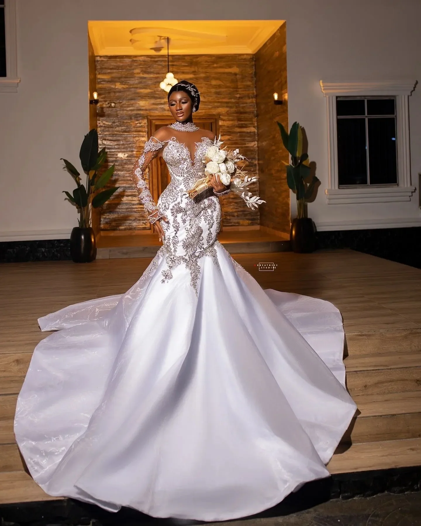 Customized Plus Size African Mermaid Wedding Dress Bridal Gowns For Bride Illusion High Long Sleeves Beaded