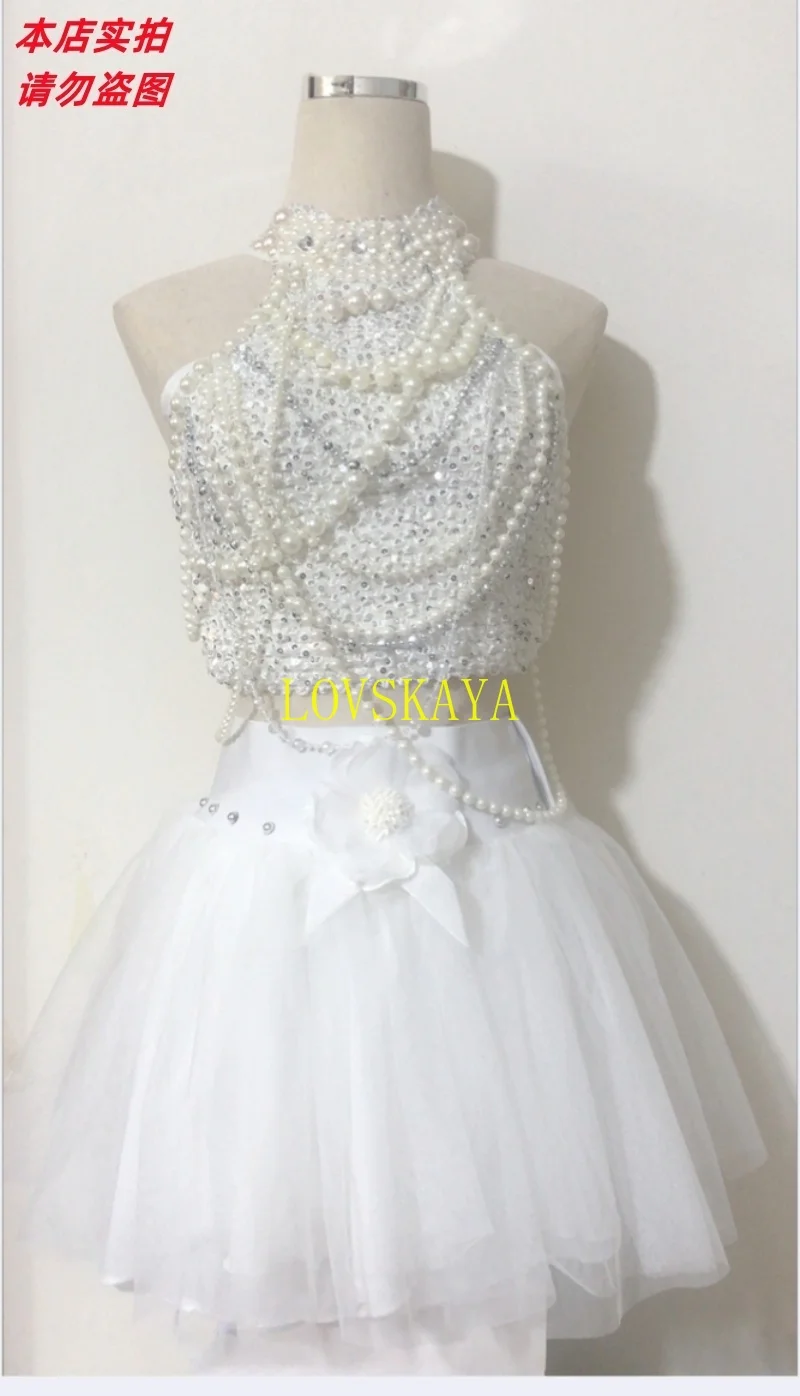 Girl group Jenny Jazz Dance White Pearl Halter Vest Open Navel Top Stage Costume Sexy minigonna Music Festival Costume