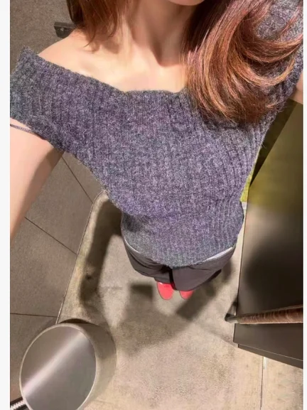 Faionable Knitted Slim Fit oulder Bared Straight Leg Top for Women ort Casual Wear Comfortable Medium Softn Knitwear