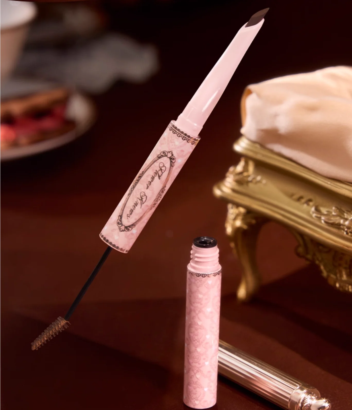 Flower Knows The Sweetie Bear Collection Gel per sopracciglia a doppia estremità e matita Gel per sopracciglia estremamente sottile Cosmetici per trucco impermeabile