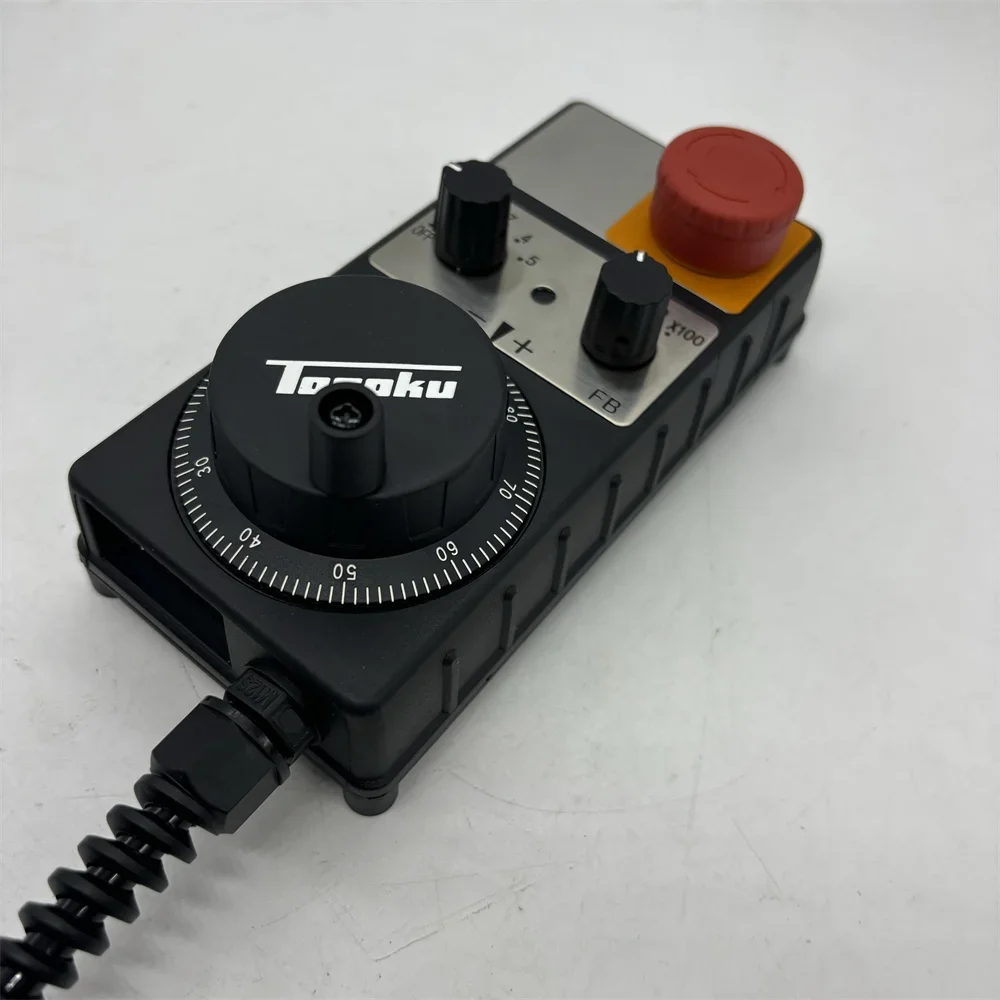 handwheel 100PPR axis selector MR8C Grav code switch /5 axis OFF XYZ45 / wire 3 meters / mounted emergency switch