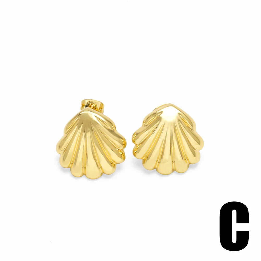 FLOLA Gold Plated Conch Earrings For Women Polished Shell Ear Studs Simple Jewelry Gifts ersa092