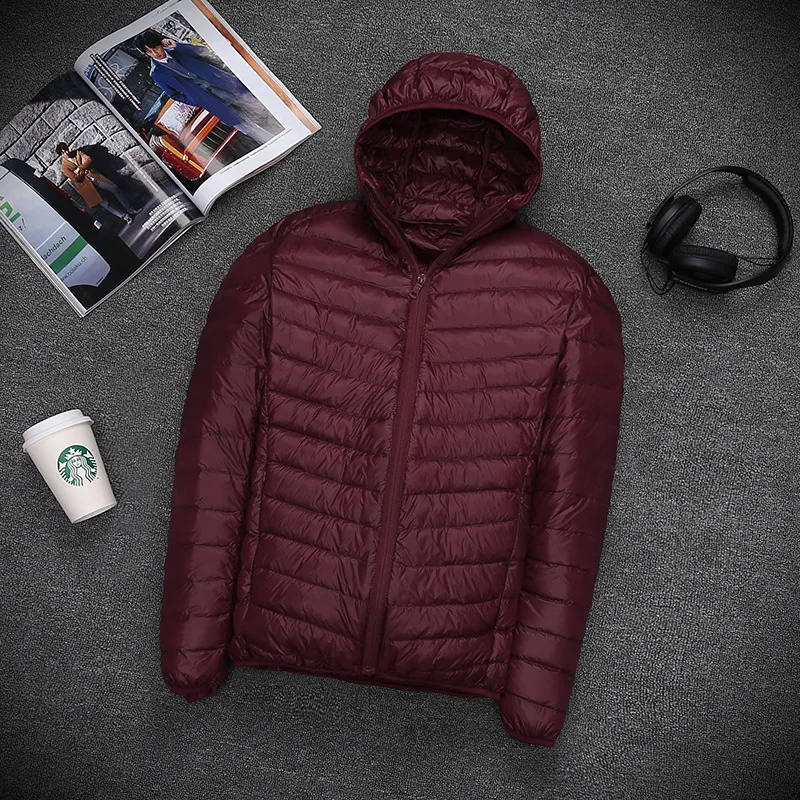 Herren Winter 70 % weiße Entendaunenjacken Tragbare ultraleichte dünne männliche Kapuzenjacke Outwear Daunenmantel DJ01