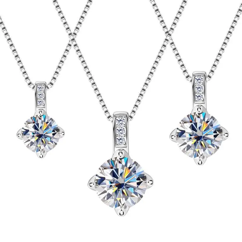 

D color all moissanite necklace, light luxury pendant S925 sterling silver four-claw collarbone chain