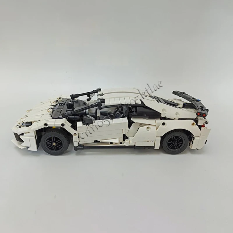 Nuovo 1369 PCS Moc Hot Racing Bianco Avanzato Tecnico Supercar Modello Building Blocks Velocità Veicolo Mattoni Giocattoli Per Bambini Regali Per Adulti