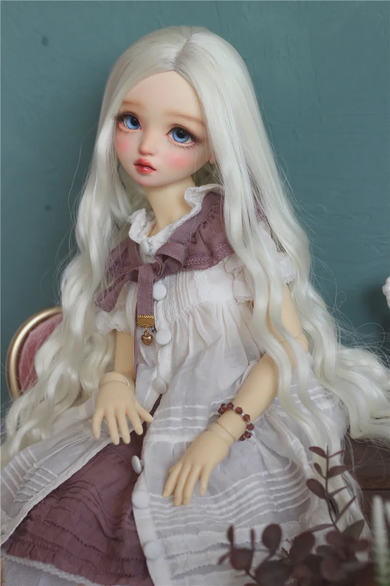 BJD doll wig suitable for 1-3 size bjd girl wig high temperature silk multi-color medium-length curly hair doll accessories