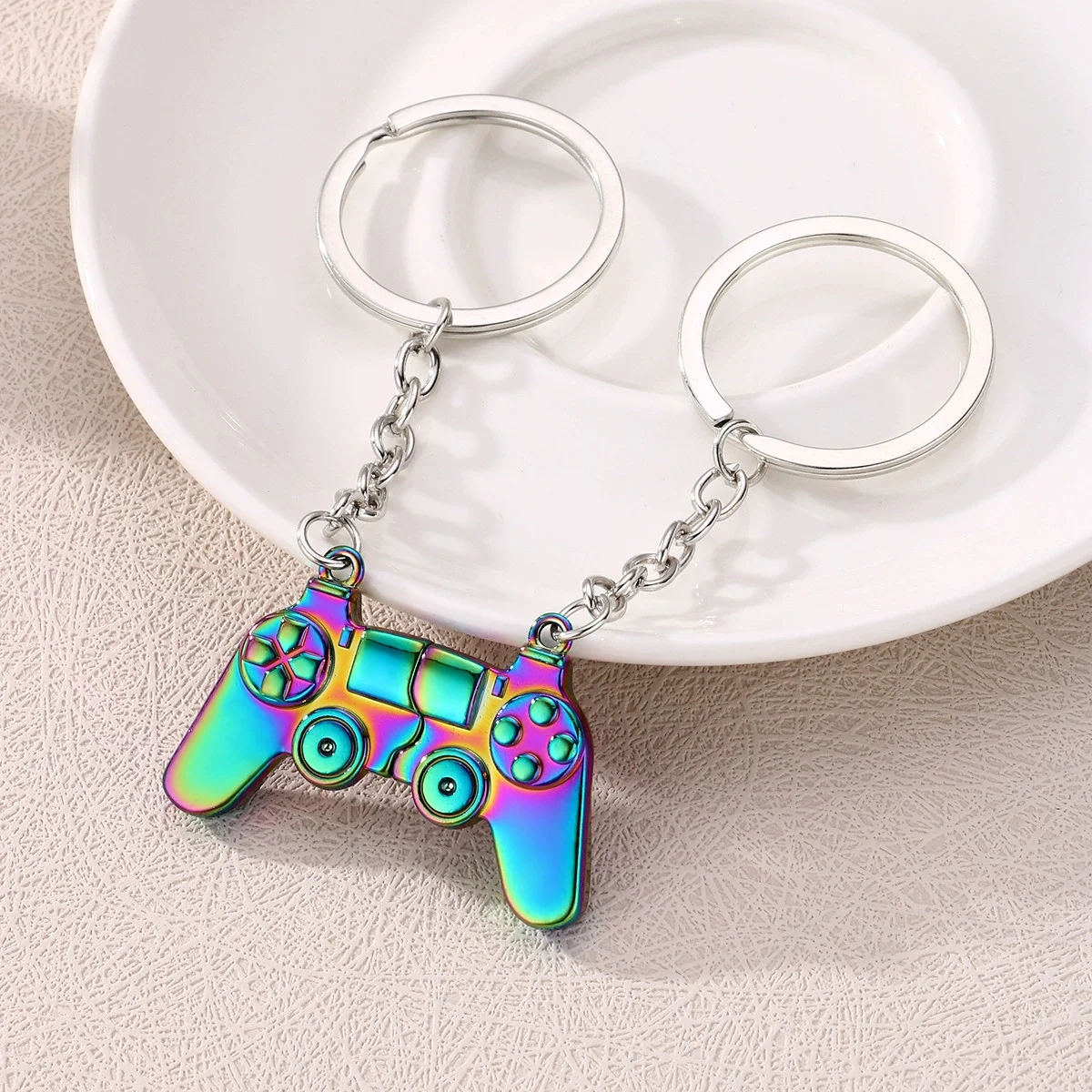2 Stücke Magnetischer Kreativer Schlüsselanhänger Modischer Exquisiter Rucksack-Anhänger Schmuckzubehör Party Geburtstag Festival Geschenk 2026 – Detail 4