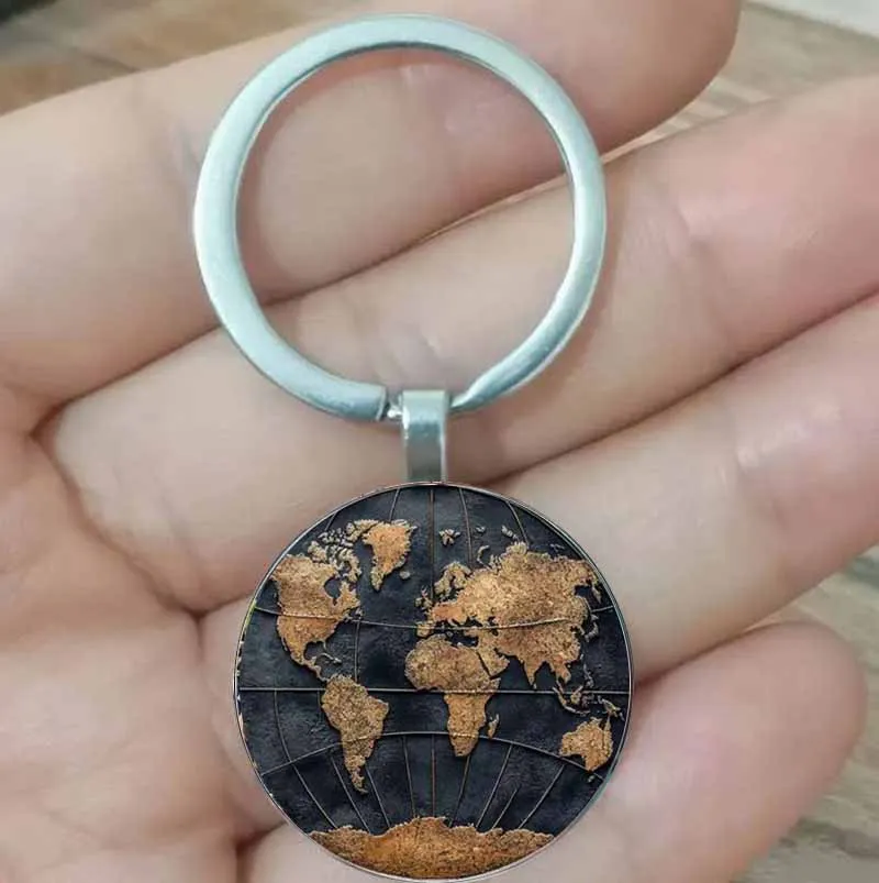 

Retro World Map Keychain - Durable Metal Travel Accessories for Men and Geography Enthusiasts - Birthday and Anniversary Gifts f