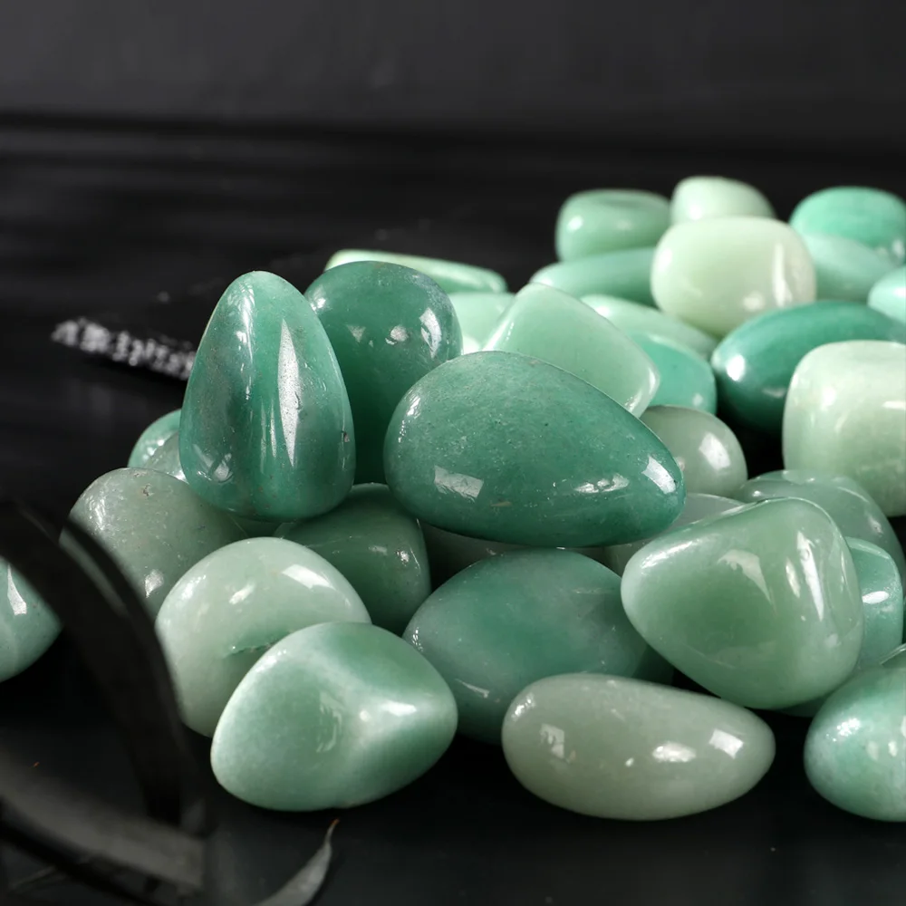 Natürlicher grüner Aventurin, polierter Trommelstein, unregelmäßiger Heilkristall, Wicca-Reiki-Quarz, Aquarium, Heimdekoration – Detail 2
