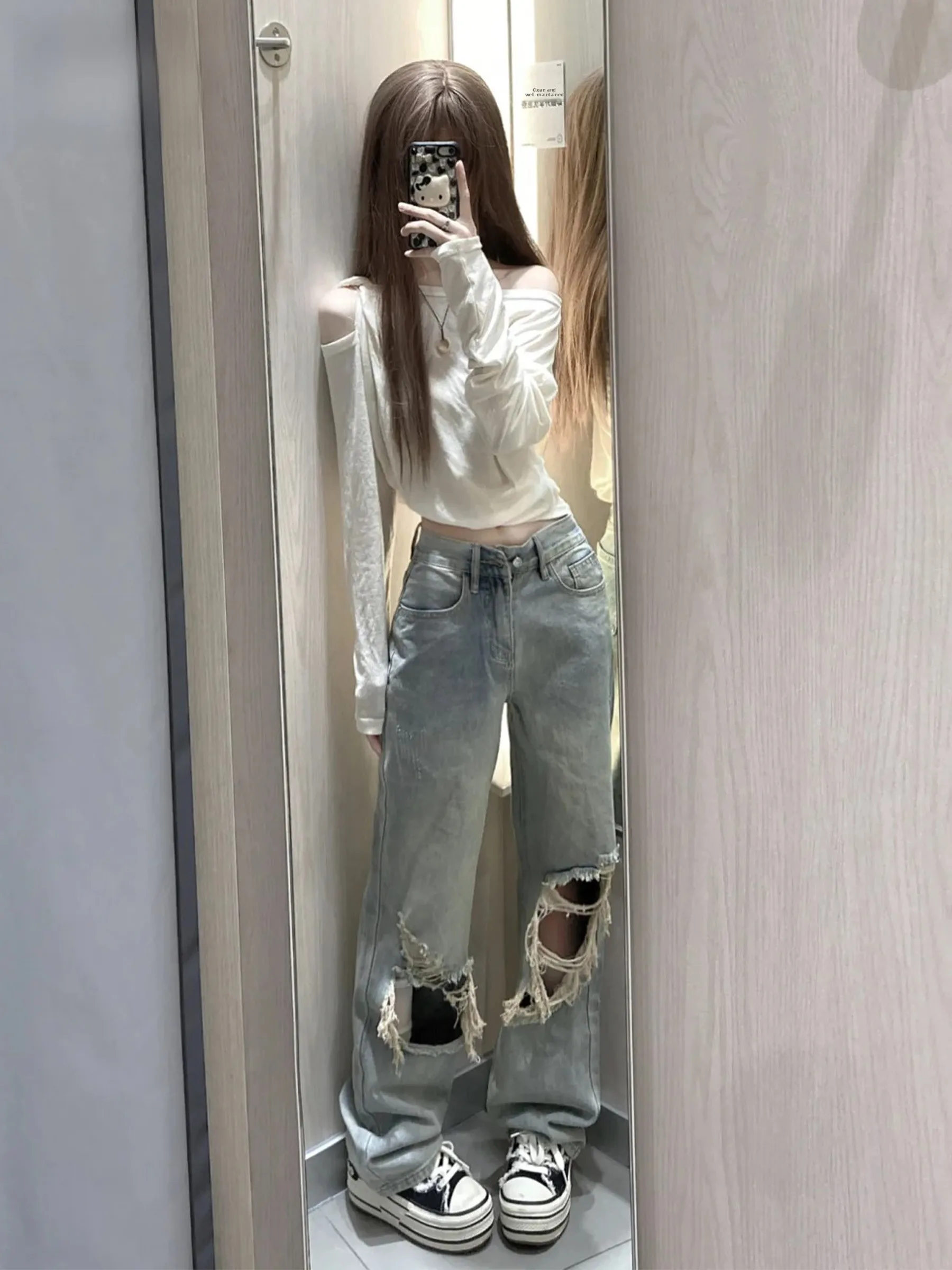 

Светло-голубые женские джинсы с высокой талией, рваные, прямого кроя, летние, свободные, с эффектом потертости, удлиненные, широкие брюки-клеш