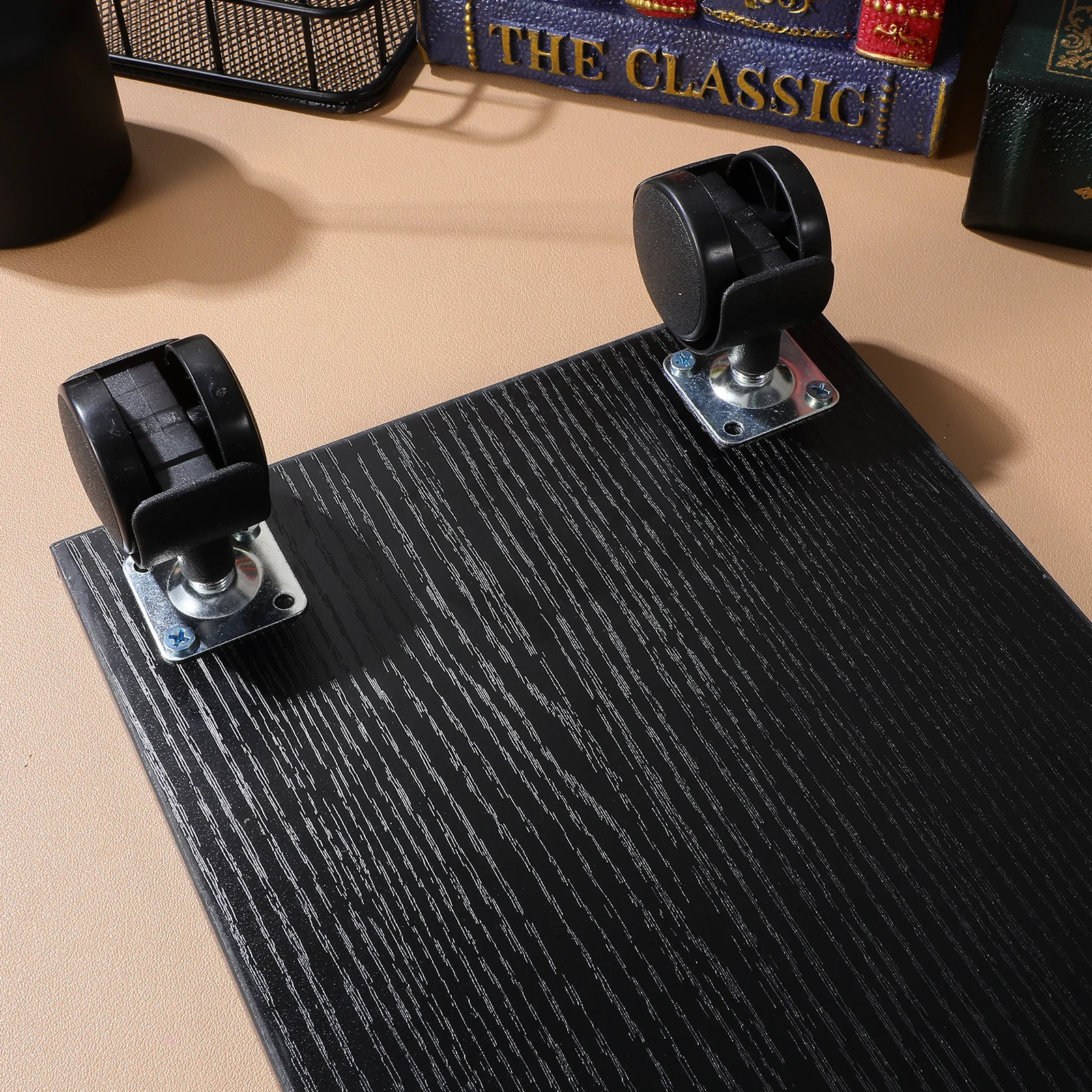 حامل كمبيوتر دوار لوحدة المعالجة المركزية البرجية - 4 عجلات مع زاوية قابلة للتعديل - حامل كمبيوتر مثبت على الأرض لألعاب المكتب