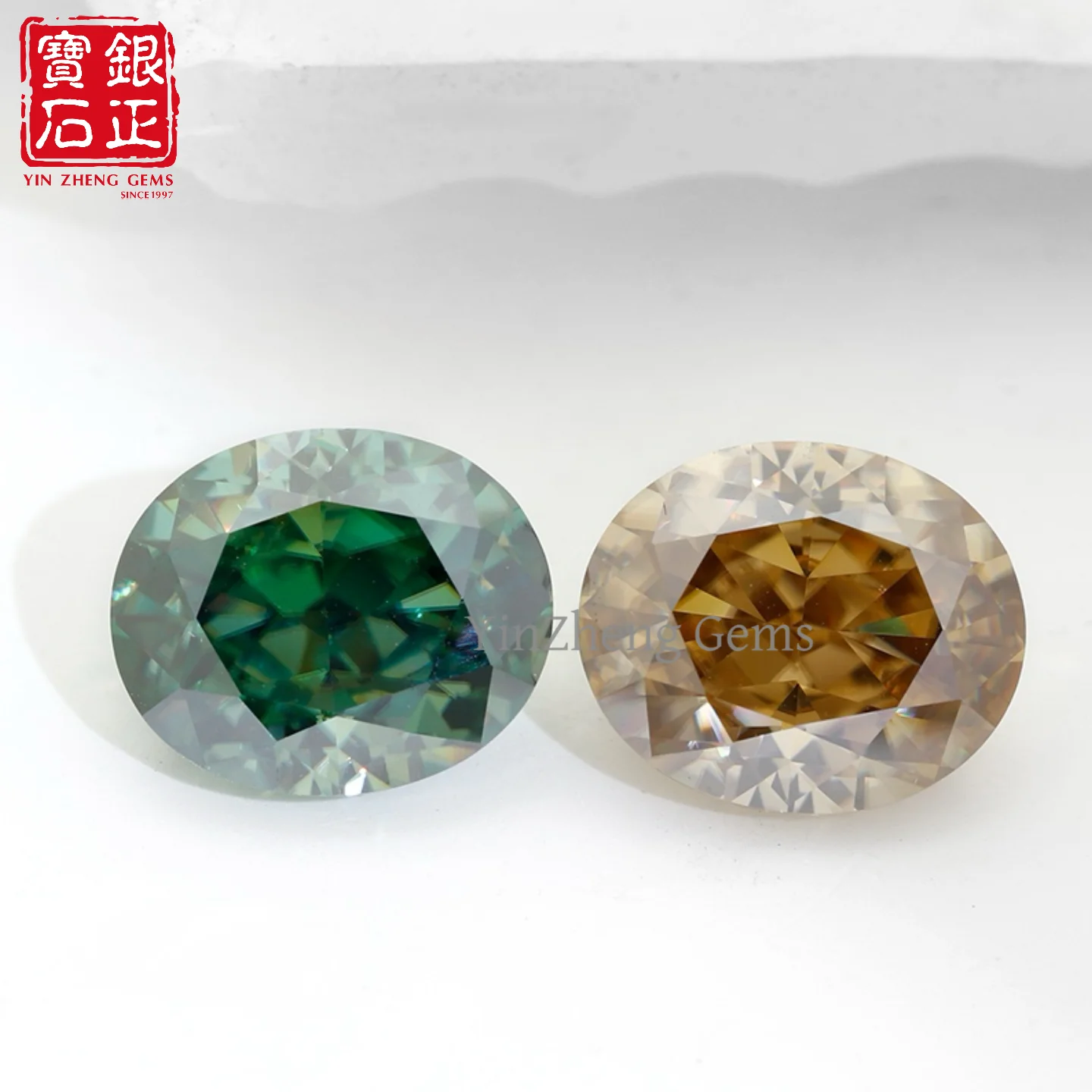 เพชรโมอิสซาไนต์ ยินเจิ้ง รูปทรงวงรี เกรด 6A สีเขียว พร้อมใบรับรอง GRA หินโมอิสซาไนต์แบบหลวมสำหรับทำเครื่องประดับ