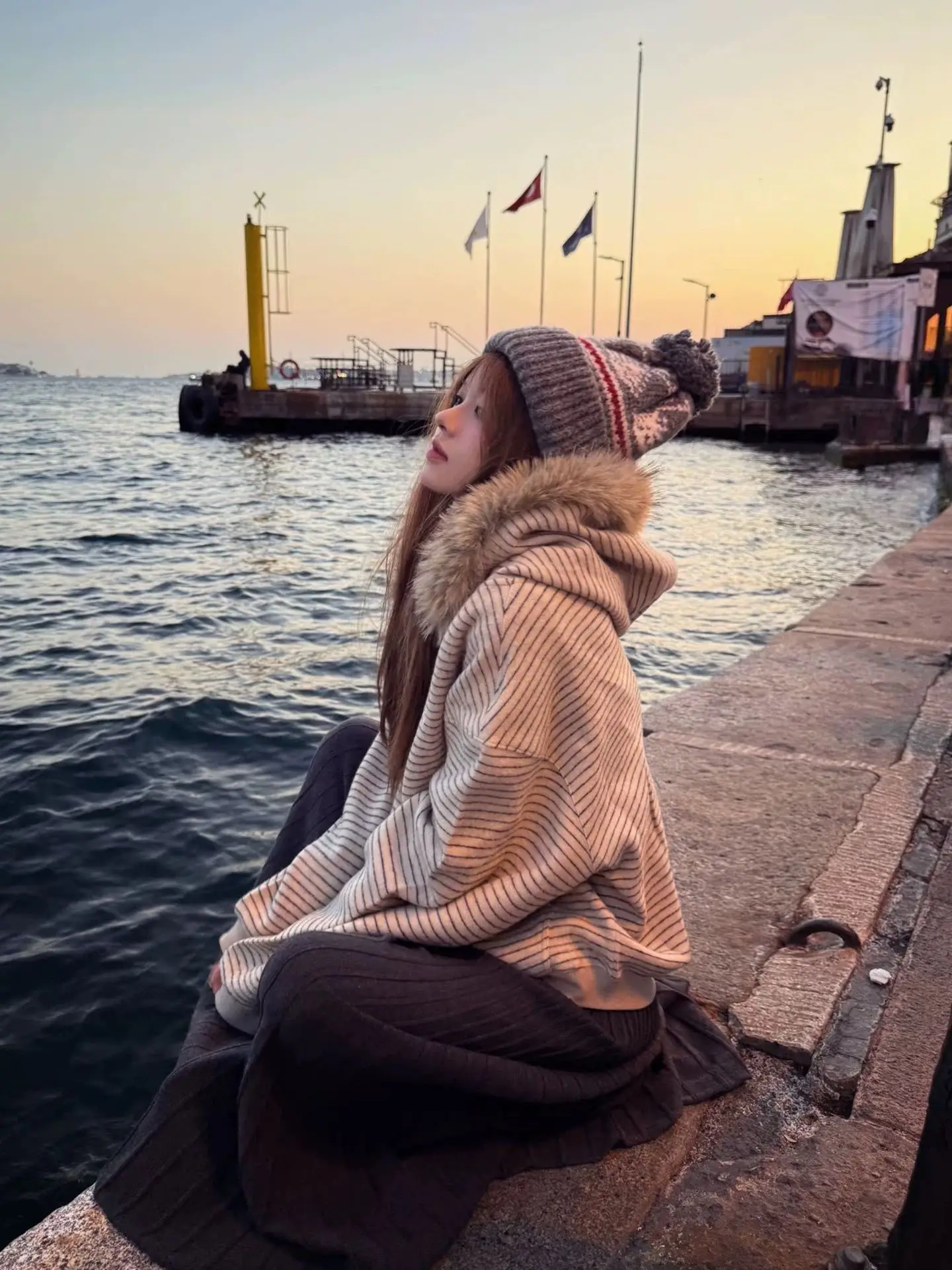 

Korean Sle Striped Hooded Jaet Women's Loose Fit Lazy Sle Super Beautiful Open Cardigan Sweatirt Warmth for Autumn An...