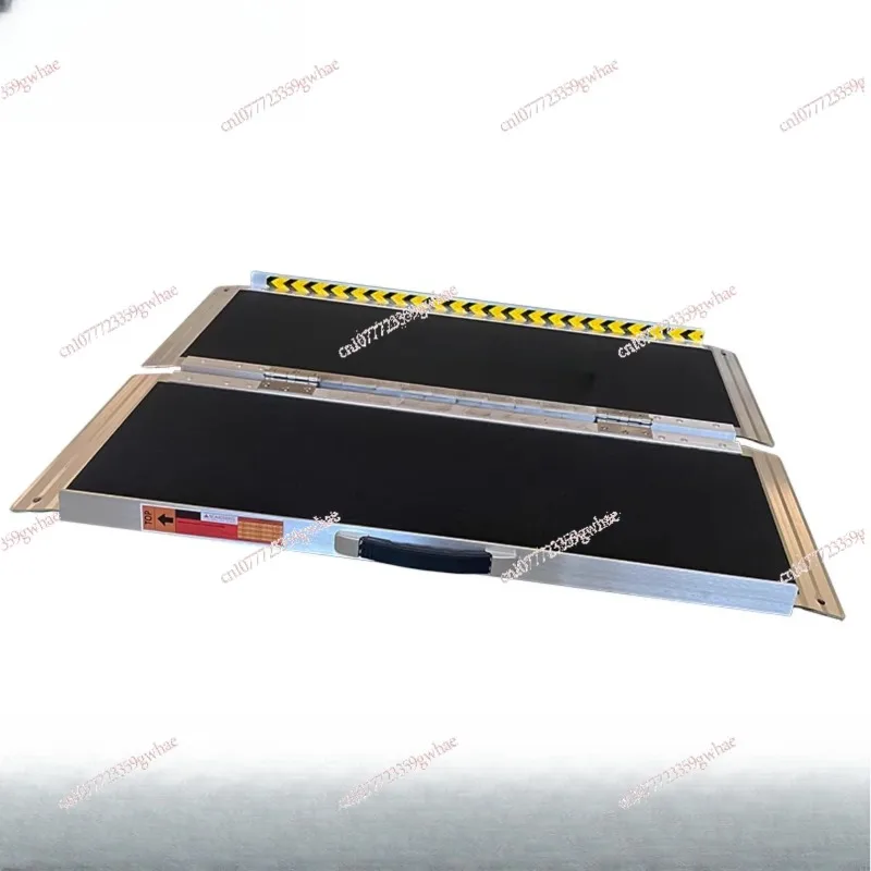 Barrier-free aluminum alloy ramp portable non-slip folding