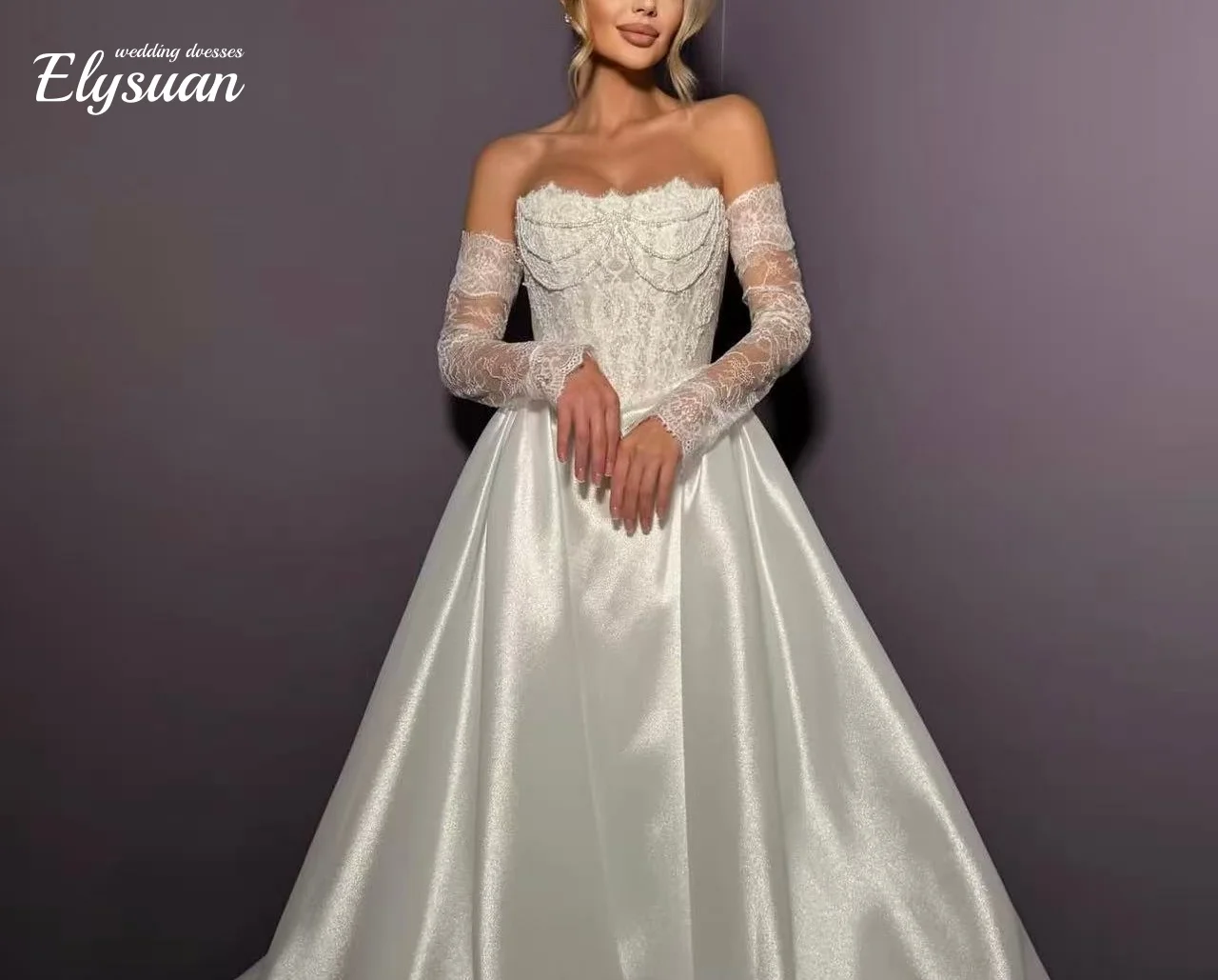 Customized Satin Strapless Light Luxury Sleeveless Wedding Dress Noble And Elegant Lace