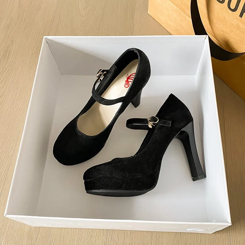 Zapatos de tacón alto para discoteca de diseñador para mujer, zapatos Mary Jane a la moda, zapatos poco profundos para fiesta, zapatos de tacón para mujer