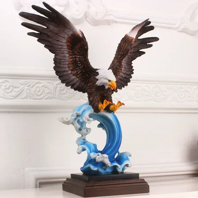 Golden Torch Simulated Eagle Shows Great Ambition, Pengcheng Wanli Office Home Furnishings Gifts for Opening