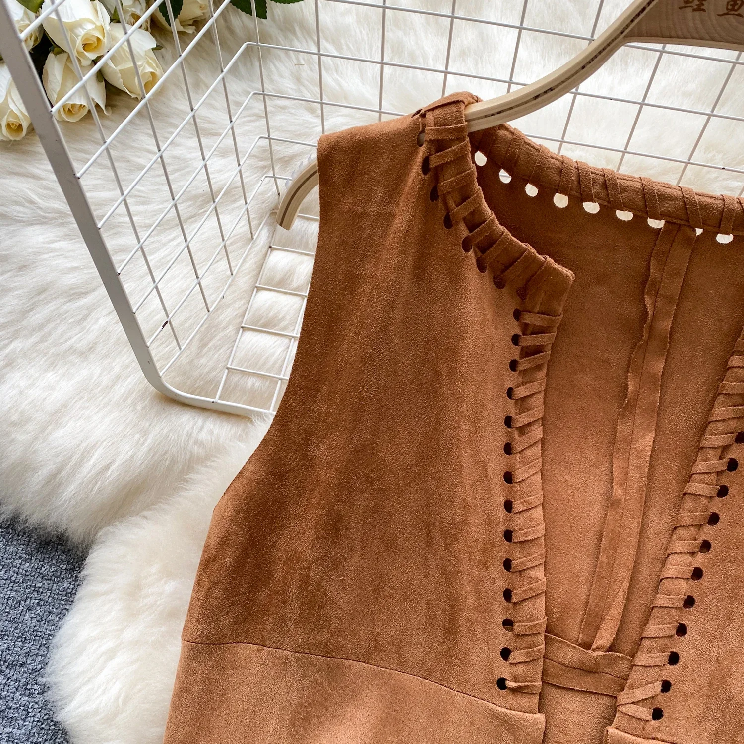 New Women\'s Suede Cardigan Waistcoat Suede Long Fringe Cape Tassels Open Front Hollow Hole Design Fashion Hippie Outerwears