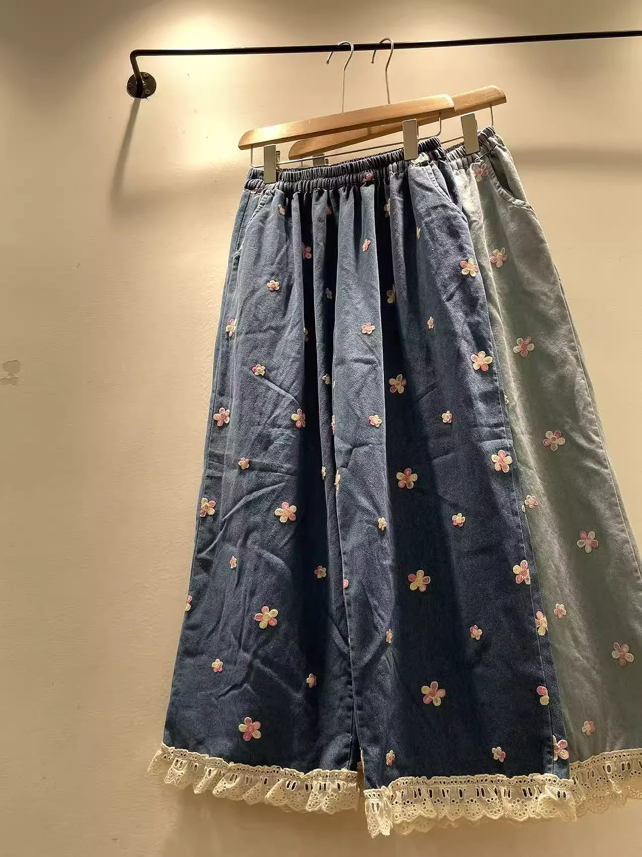 

Japanese vintage clothing morigirl style jeans original design elastic waist flower embroidery lace patchwork denim pants