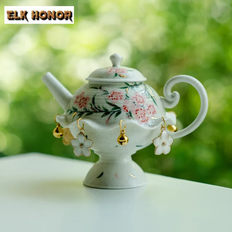 

110ml Hand-painted Peach Blossom Teapot Boutique Tea Infuser Pot Tea Soaking Kettle With Ball Hole Drinkware Supplies Collection