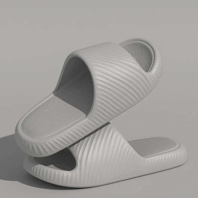 Zapatillas de hombre para hombre, casa de verano, baño interior, antideslizante, resistente al desgaste, Color puro, zapatillas de pareja para el hogar, zapatillas de Eva
