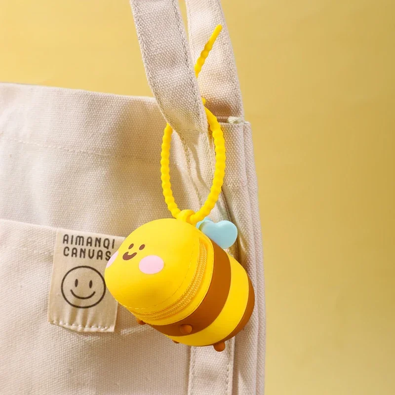 Animal 3D Bee Walle…