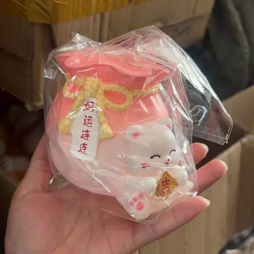 New lucky cat pen holder office desktop organizer storage ornament ins high aesthetic student decoration workstation gift