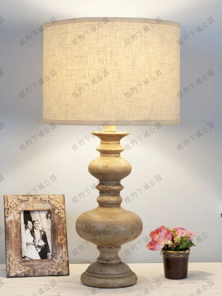 New York Downtown Park Imported Ancient Colonial Style Original Ecological Weathered Table Lamp