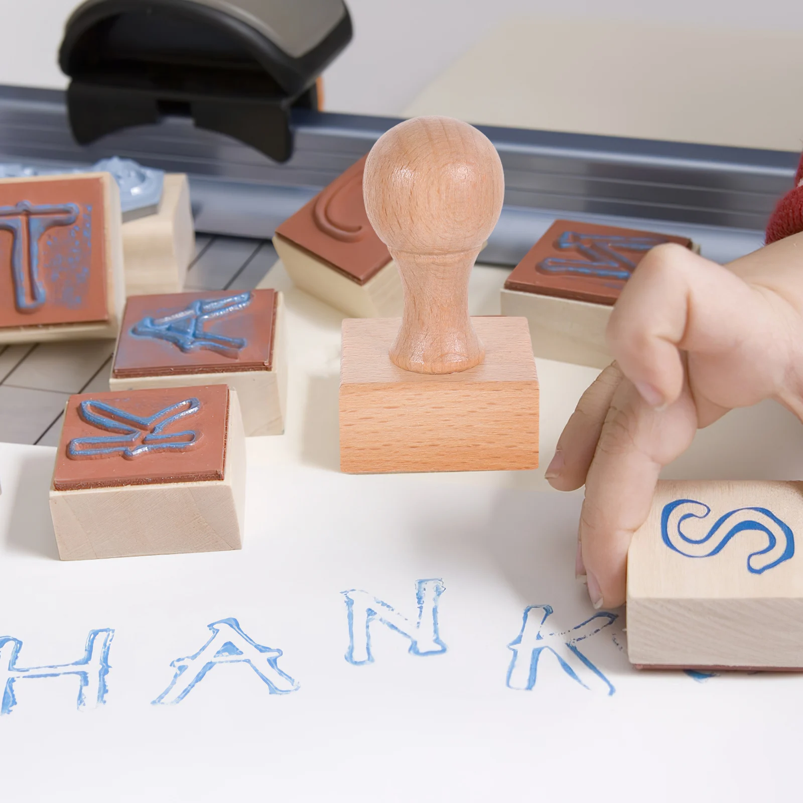 

2pcs Wooden Creative Diy Children'S Craft Sturdy Beech Wood Handle Stamp Set Unfinished Stamp For Scrapbooking Office Projects