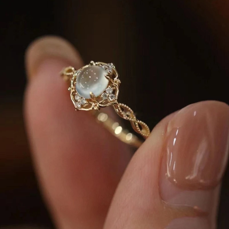 Gold Plated Natural Moonstone Cats Eyes Ring For Women Fashion Luxury Geometric Design Trendy Jewelry