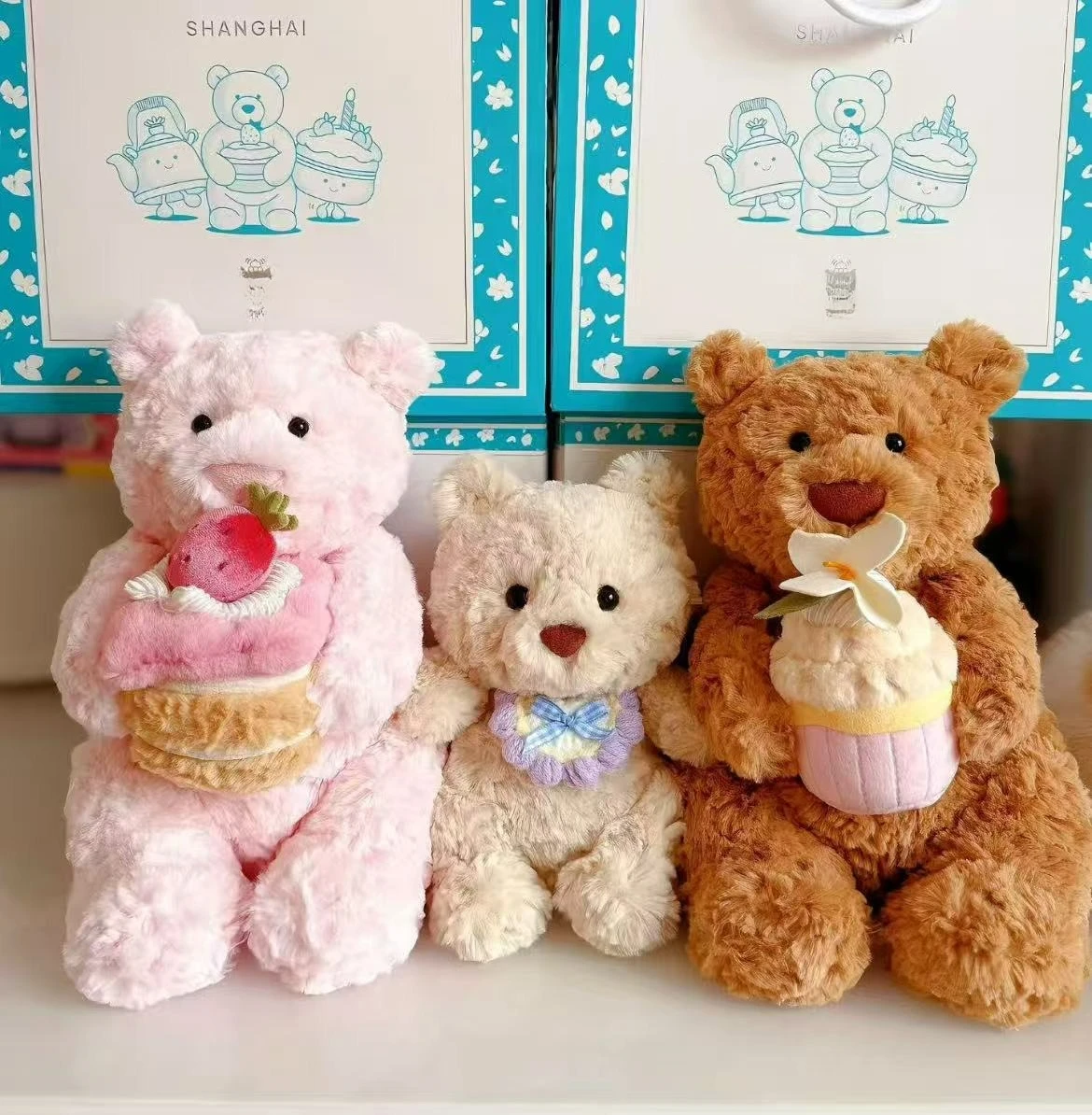 

JC Spring new arrivals limited edition strawberry cake Leora Bear Plush Toy Doll Bear Doll Cute Plush Doll Soothing Plush Toy