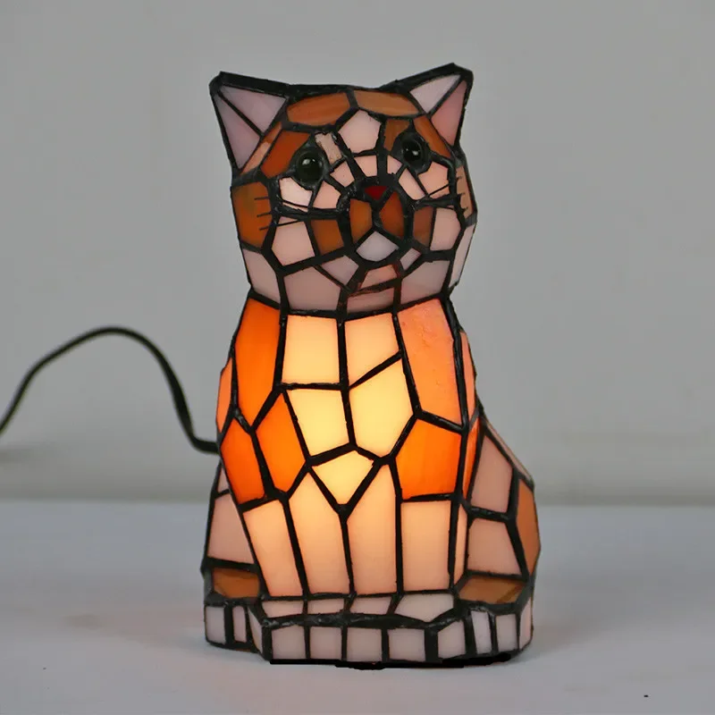 Manufacturer Creative Cat Dog Animal Desk Lamp European Personality Bedroom Study