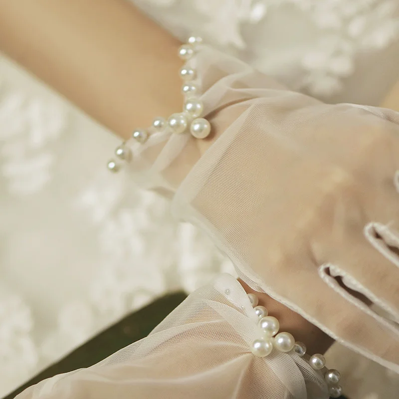 Elegant Bridal Gloves Short Wedding Bridal Gloves with Pearls 2024 New Arrival