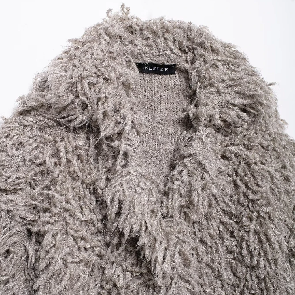 

Европейская и американская мода Джокер с эффектом искусственного меха, вязаная куртка с длинными рукавами, женская верхняя одежда, новинка весны D61995