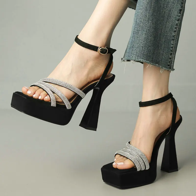 

Женские босоножки из флока и бархата, с открытым носком