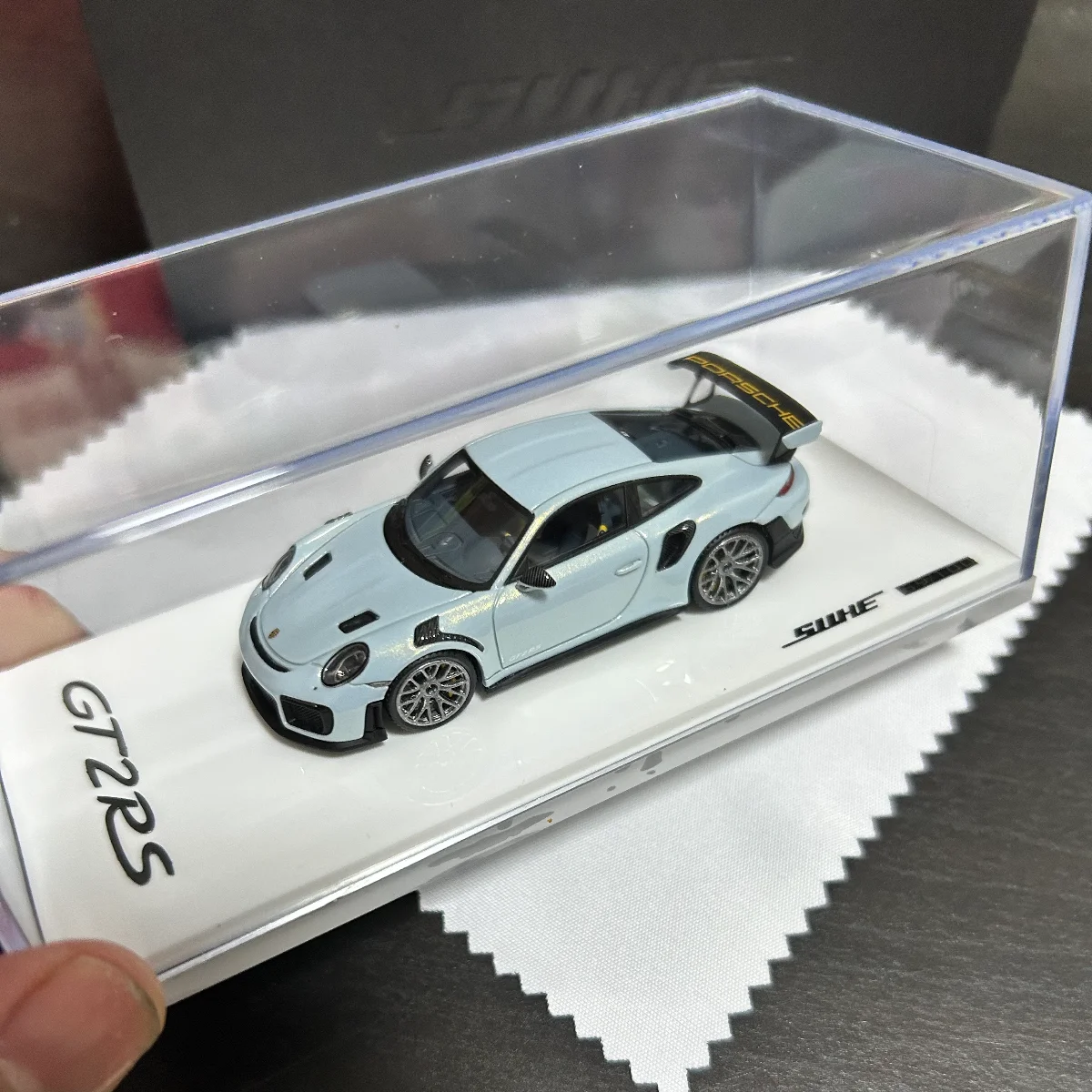 Diecast in scala 1:64 SUHE Gt3rs Porsche Fuelme modello di auto in resina giocattolo da collezione regalo souvenir display ornamento