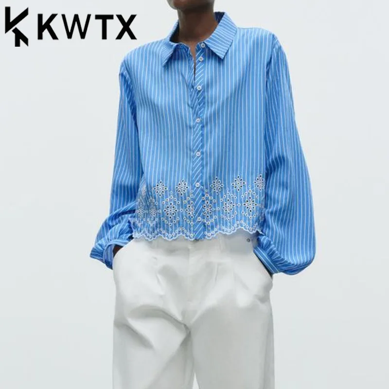 

KWTX 2025 Spring Women’s Cropped Shirt Blue Stripe Single Embroidery Elegant High Quality Spring Summer Resort Collection