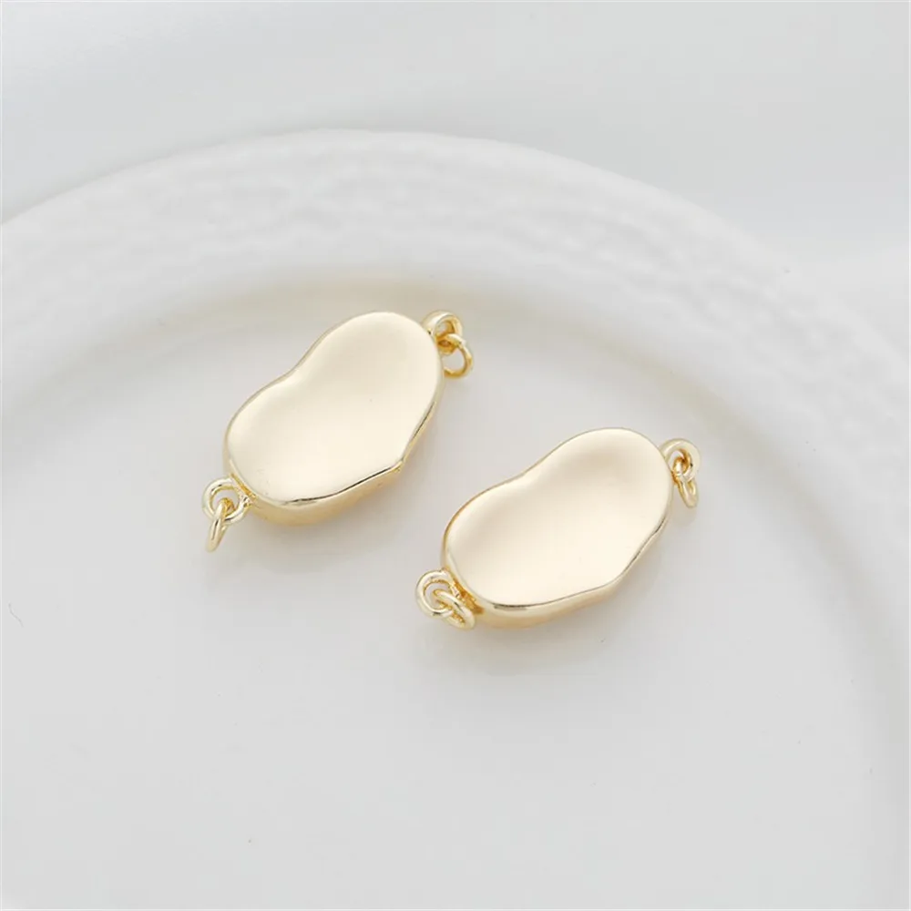 Рисунок 4 - Зажим с пряжкой и вилкой в виде сердечки