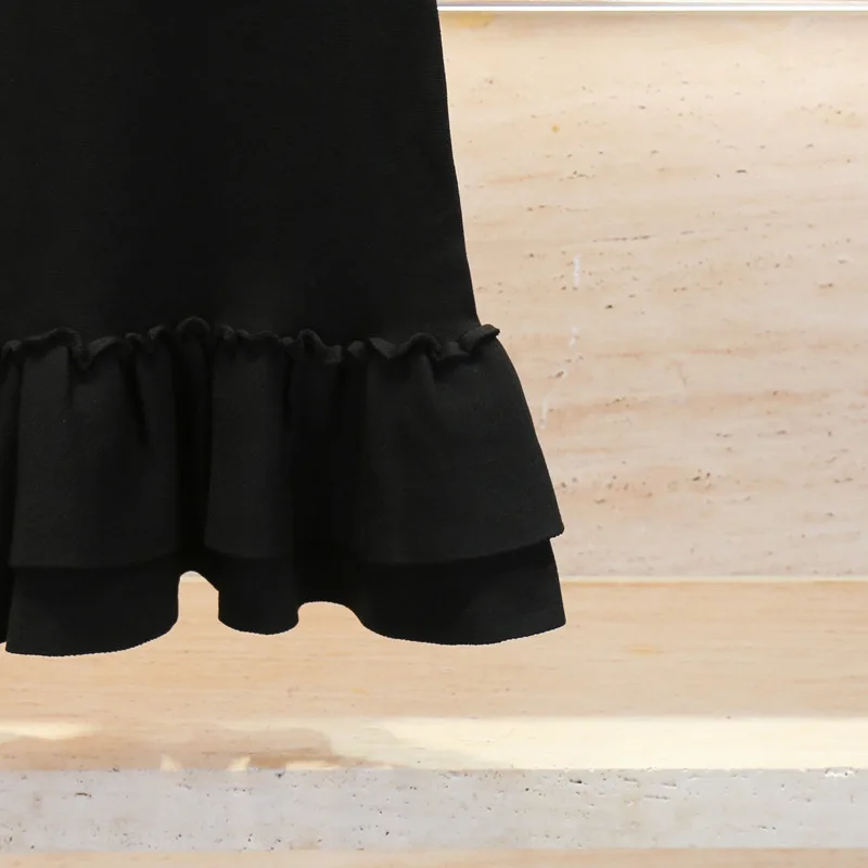 فستان CHUJIE Early Fall 2025 على الطراز الفرنسي، فستان ضيق بدون أكمام بحاشية مكشكشة، فستان أنيق بقصة ضيقة