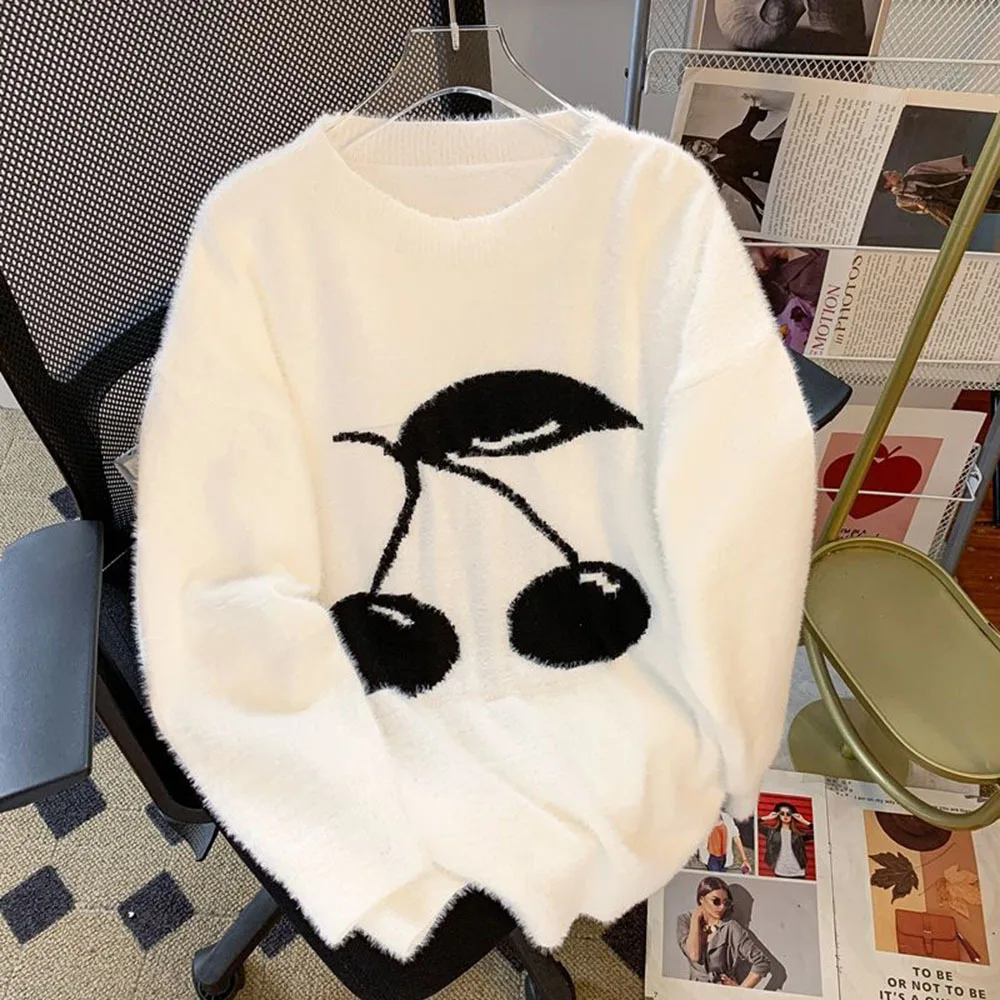 2024 Autumn/Winter Round Neck Lazy Style Cherry Jacquard Knitted Sweater Female New Loose Knitted White Pullovers Soft Cozy Tops