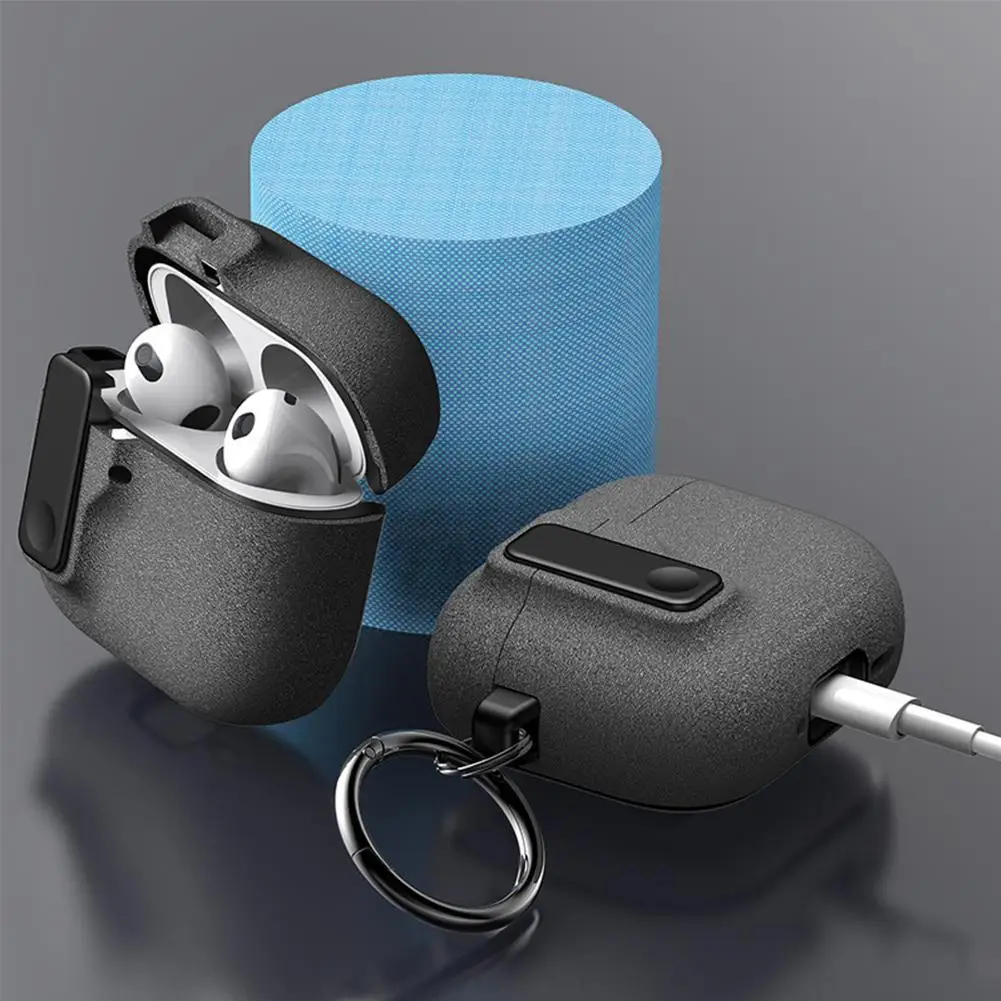 حافظة لسماعات الأذن AirPods 4 ذات قفل آمن ومضادة للصدمات حماية كاملة مع مجموعة تنظيف لملحقات سماعات الرأس AirPods Pro 2