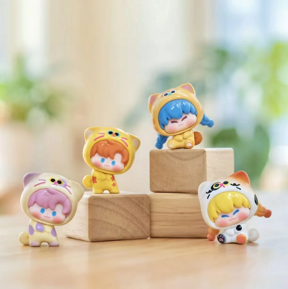 Mini Figurine In Stock Yuta Toy Blind Box Cute Cat Themed Collectible Desktop Ornament Home Decoration For Adult Collectors
