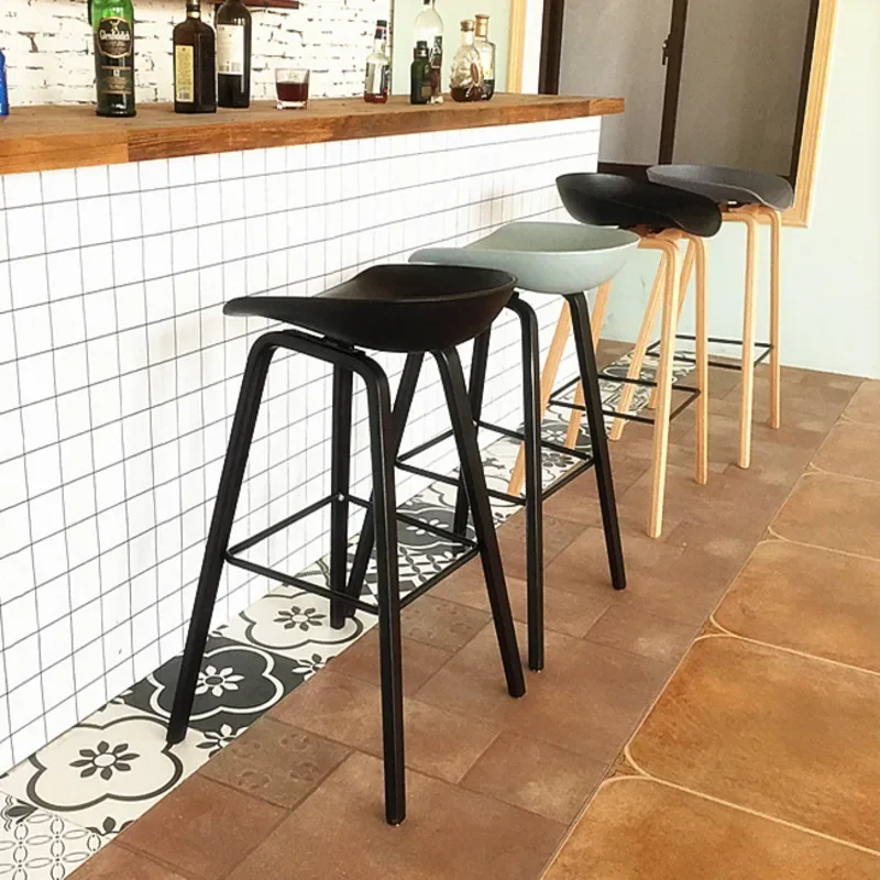 Nordic Solid Wood Bar Chair  Modern Minimalist Dining Room High Chair Home Leisure Balcony High Wood Stool for Stylish Seating